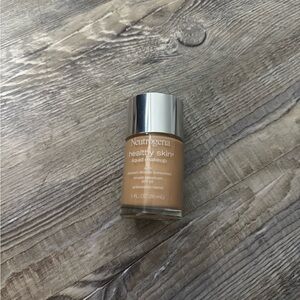Neutrogena medium beige Liquid Foundation Sunscreen SPF 20